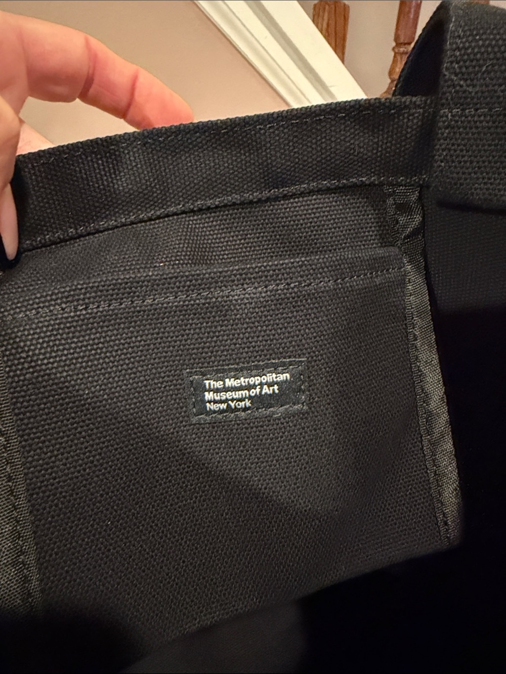 “THE MET” Black Canvas Tote Bag - The Metropolitan Museum of Art New York - Picture 6 of 6
